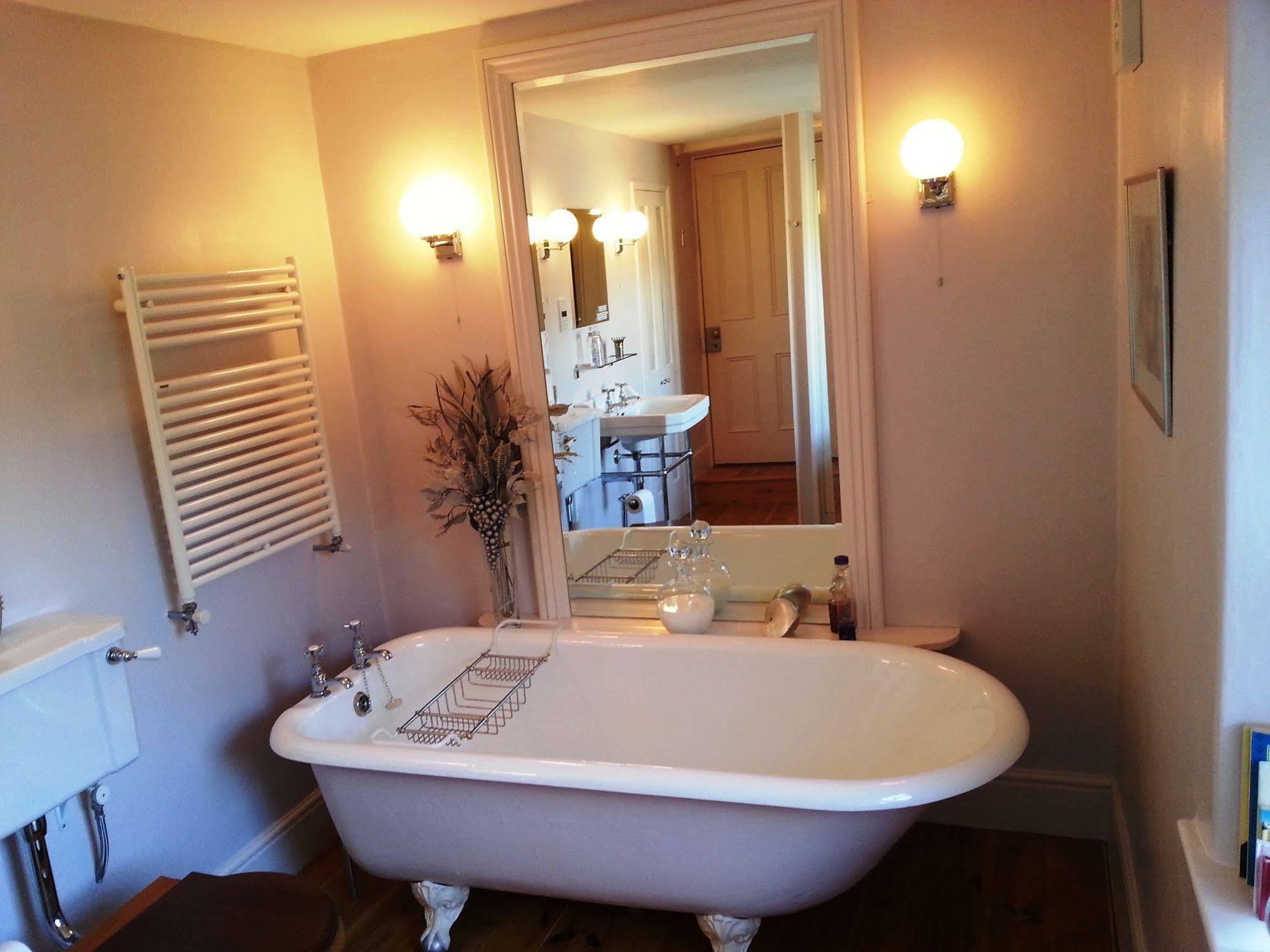 Newgate House Bed & Breakfast บาร์นาร์ดคาสเซิล ภายนอก รูปภาพ